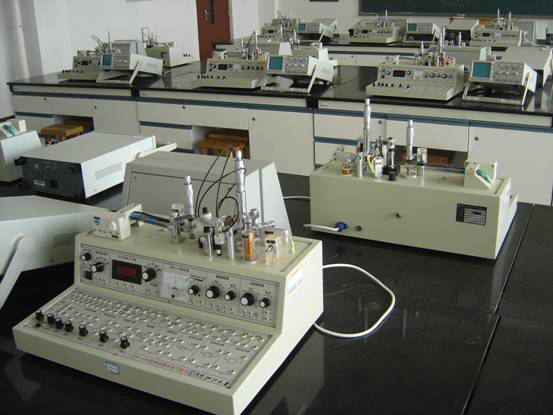 LGJZ-121B型 檢測與轉(zhuǎn)換(傳感器)技術實驗儀